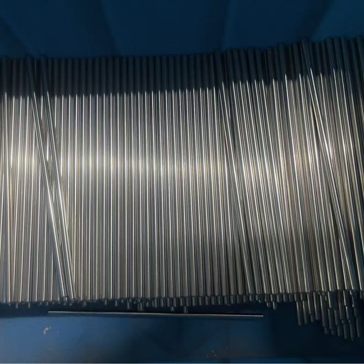 Percha de pantalón de escalera multicapa de acero inoxidable percha de pantalón plegable de cinco capas percha de pantalón de almacenamiento de acero inoxidable multifuncional para el hogar