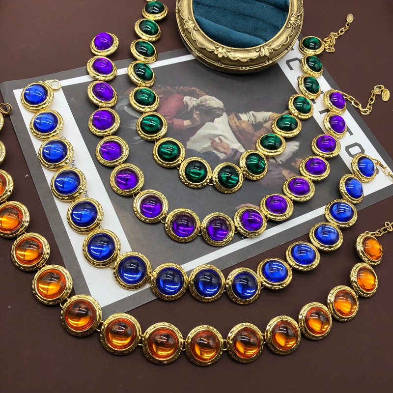 1 Piece Quantity Vintage Style Solid Color Alloy Glass Plating Women's Necklace