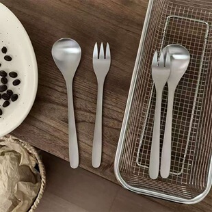 ���P��F�����z������ʽ�߼��м������;���Ʒţ�������ײ����b