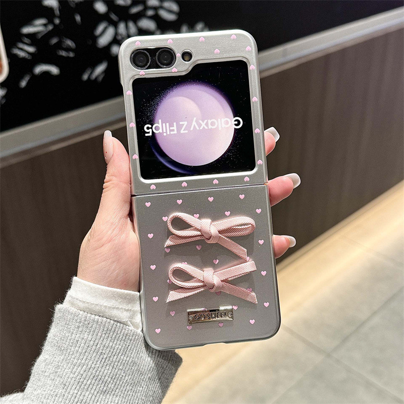 Korean Style Ins Heart Samsung Zflip6 Flip Protective Cover Suitable for Samsung Zflip 30% off Stacked Screen Hard Shell Female Z5