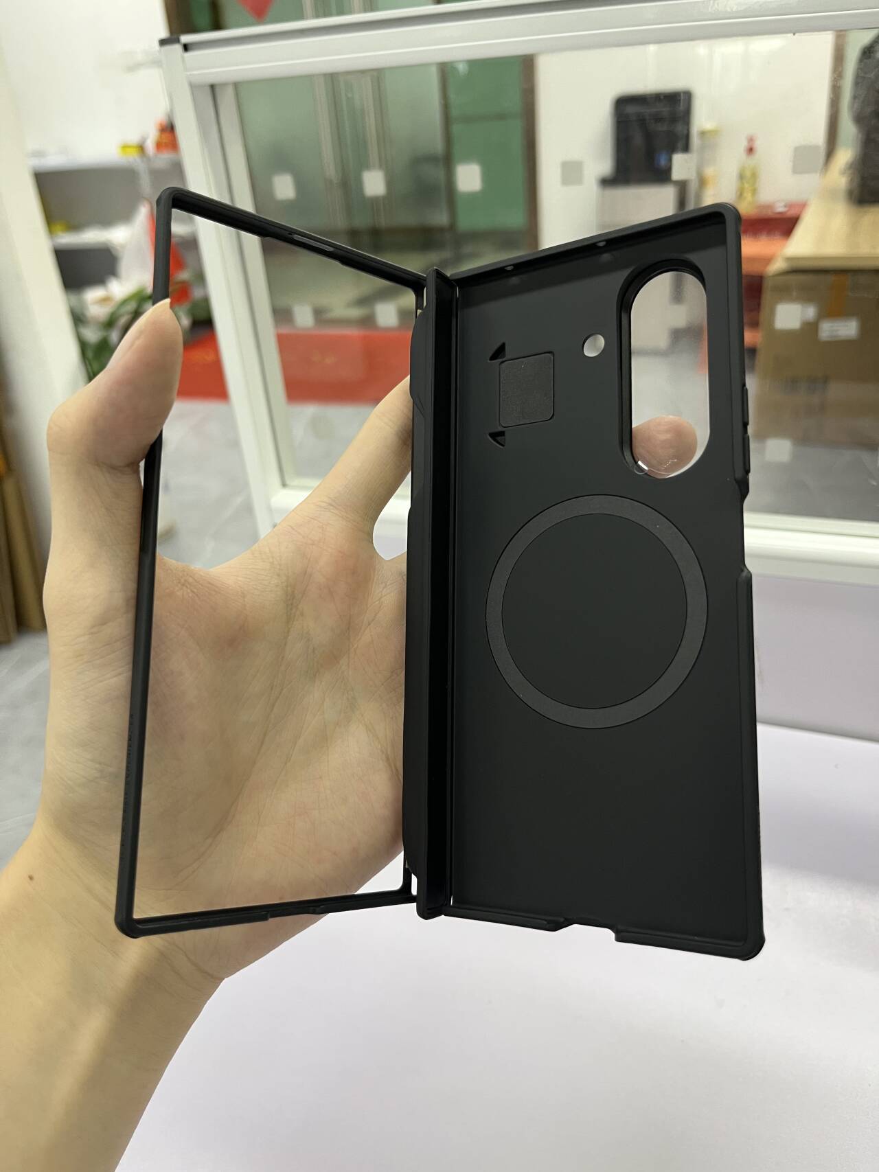Ốp lưng gập Nillkin cho Samsung Z Fold có nắp gương trong suốt, chân đế và ngăn đựng bút W26 — Gương đen Prop cầm bút-Nắp gương trong suốt-Đen, Gương đen Prop [Phiên bản từ tính] Nắp gương trong suốt cầm bút-Đen, Gương đen Prop [Phiên bản từ tính] Nắp gương trong suốt cầm bút-Màu đen trong suốt, Samsung Z Gấp 7 5G/W26 chi tiết 19