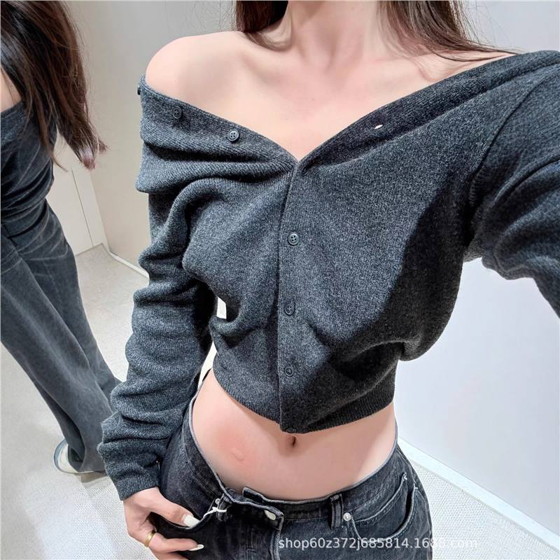 正确版 25秋冬新款美式纯欲风小众高级感一字肩V领针织毛衣开衫女