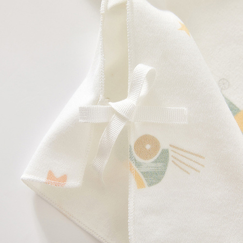 Newborn baby clothes, spring and autumn newborn clothes, autumn half-back shirts, doll half-back clothes, baby tops and monk clothes