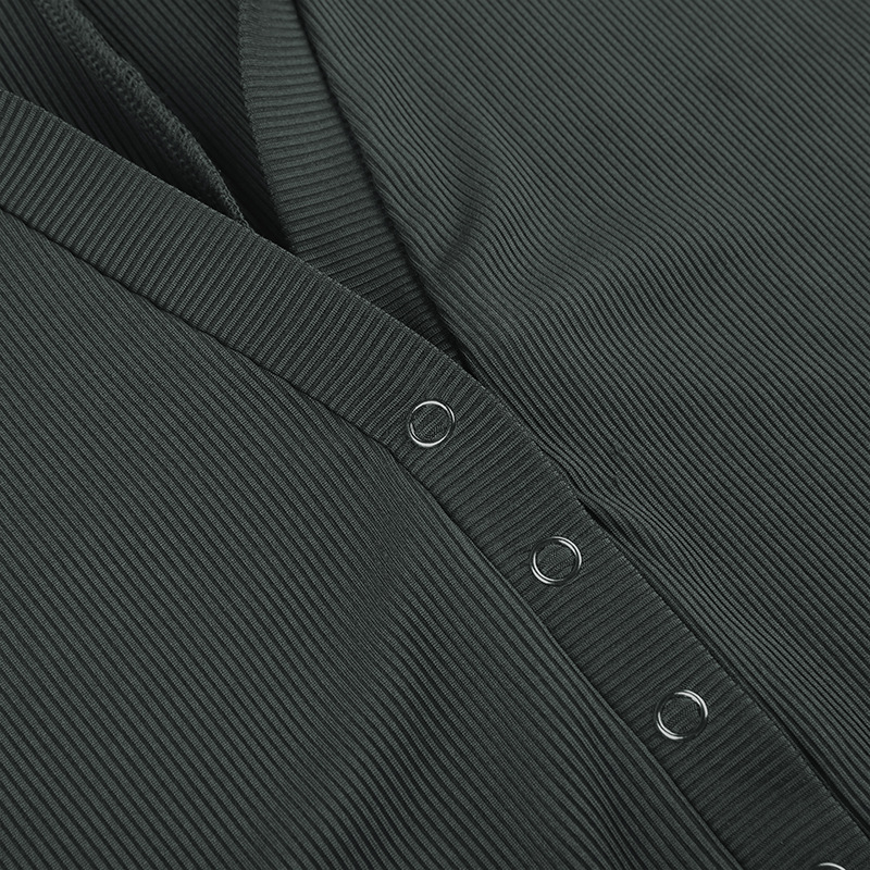 solid color basic lapel button short-sleeved slim jumpsuit NSKAJ135383