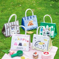 新商品の厚いアルミ膜保温層の弁当箱の収納袋が可愛いです。