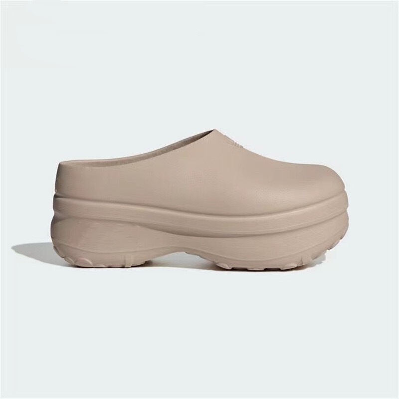 Mule shoes, closed-toe chef shoes, women's 2025 model sporty sandals, thick-soled, non-slip, wear-resistant platform shoes Mule shoes, closed-toe chef shoes, women's 2025 model sporty sandals, thick-soled, non-slip, wear-resistant platform shoes