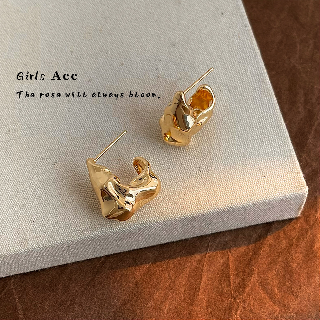 耳语11_0000s_0003_耳语场景新水印 拷贝 3.j