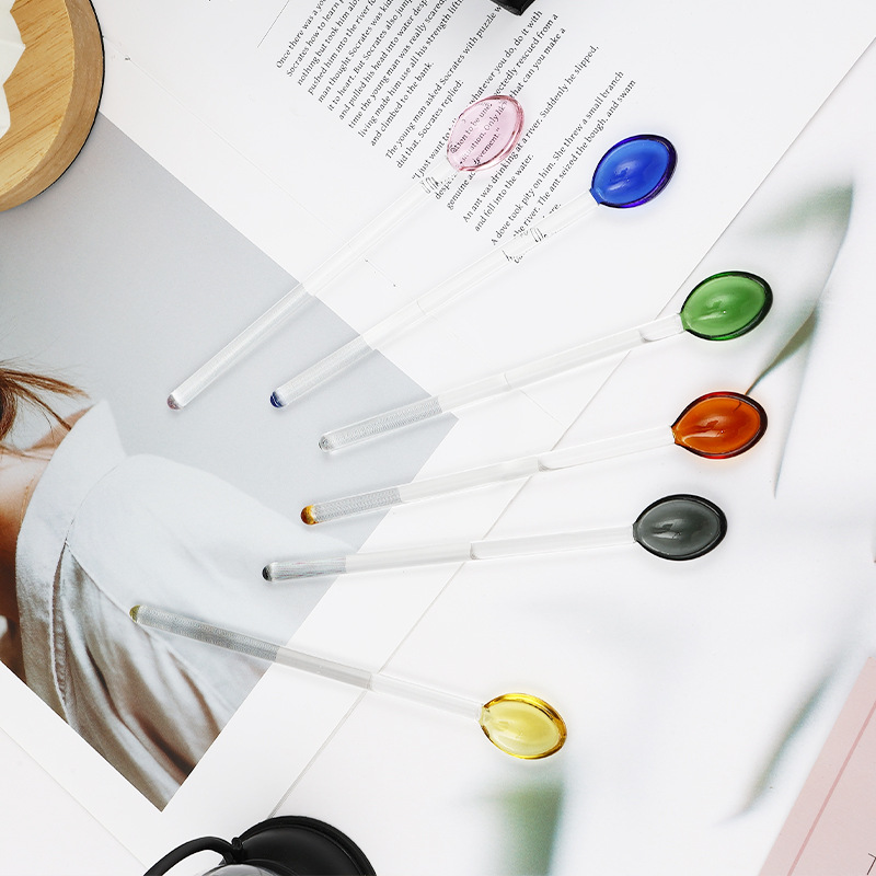 Carino e creativo cucchiaio da succo/caffè con manico lungo e raffinato, bicchiere con fiore e bastoncino per mescolare._voghion.com