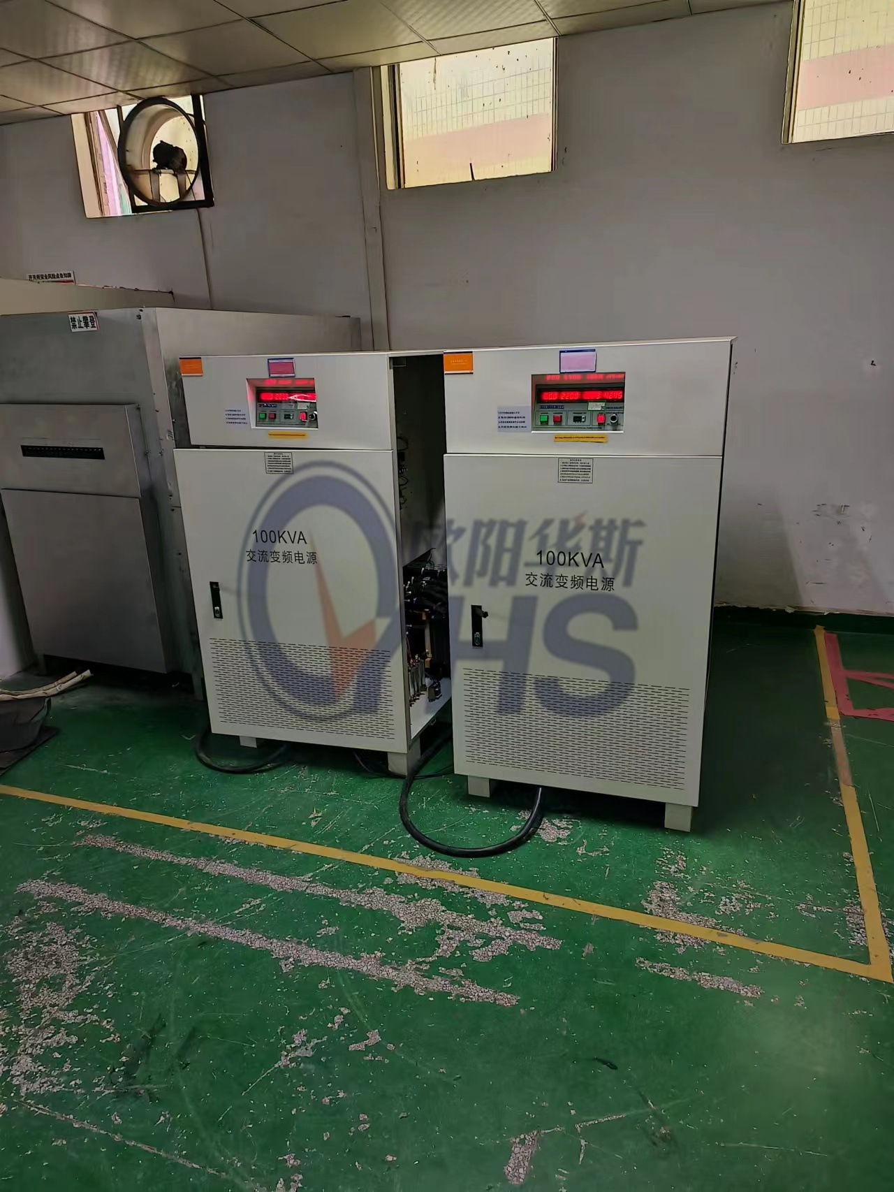 ŷ����˹100KVA��Ƶ��Դ�ϻ�����120V 60HZ��277V 60HZ���ڲ�Ʒ