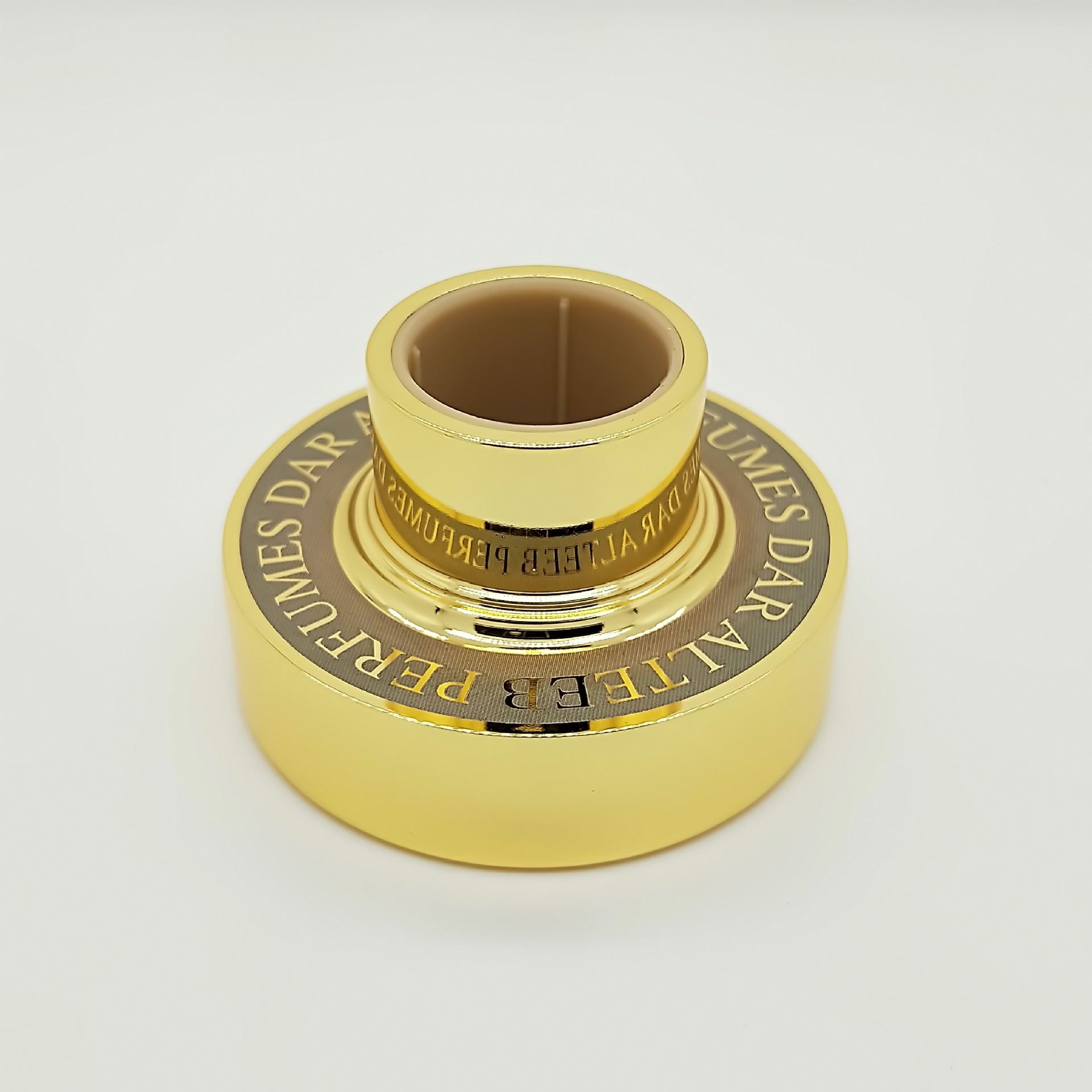 厂家供应 仿金色香水瓶盖 锌合金压铸香水瓶盖 金属酒瓶盖