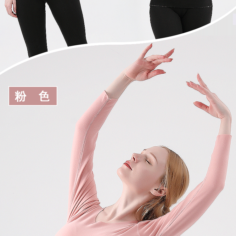 女双面德绒套装--模特展示_03.gif