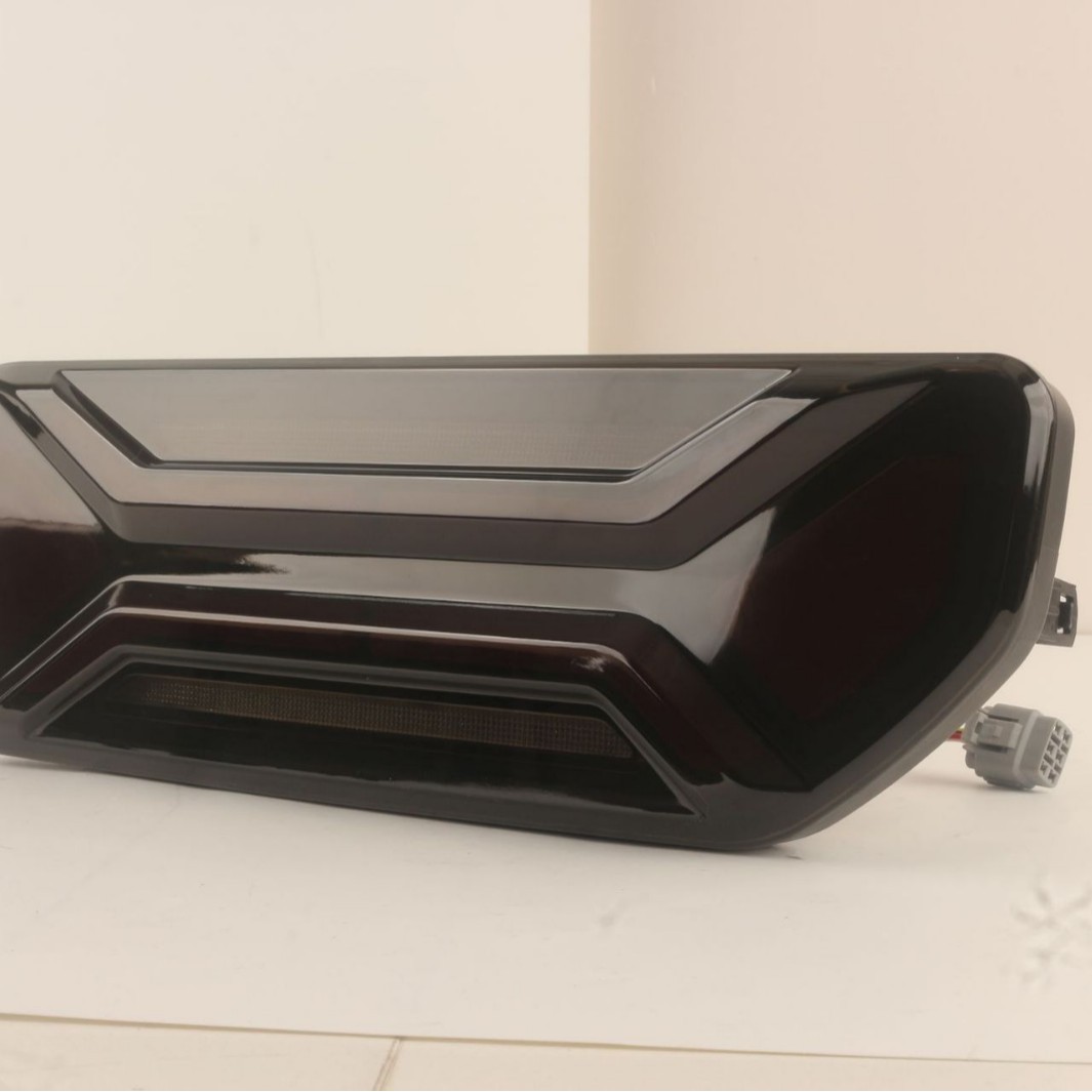 Aplicable para 17 - 21 Suzuki JimnyJimny conjunto de luces traseras de freno de servicio modificado luces de dirección