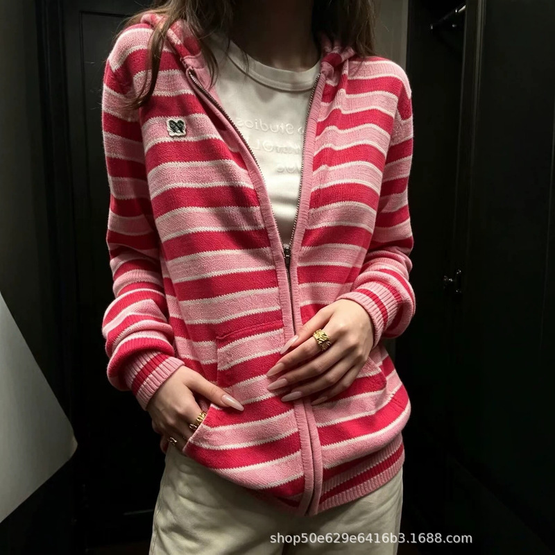 26AW Correct version of the Korean niche uban stickman striped logo hooded knitted cardigan in a loose fit