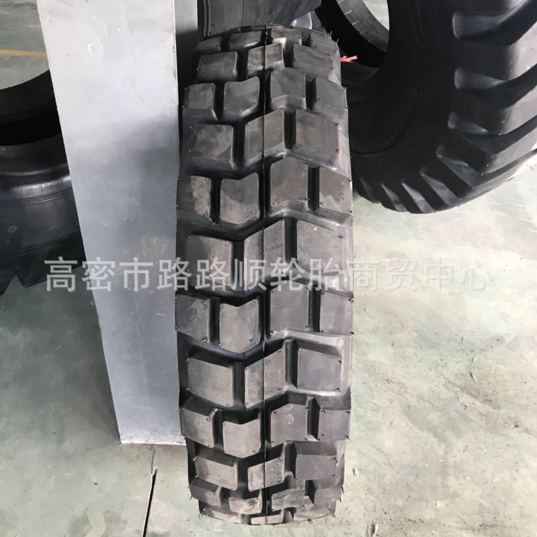 正品东风双星11R18 特种越野卡车炮车全钢丝子午线轮胎越野