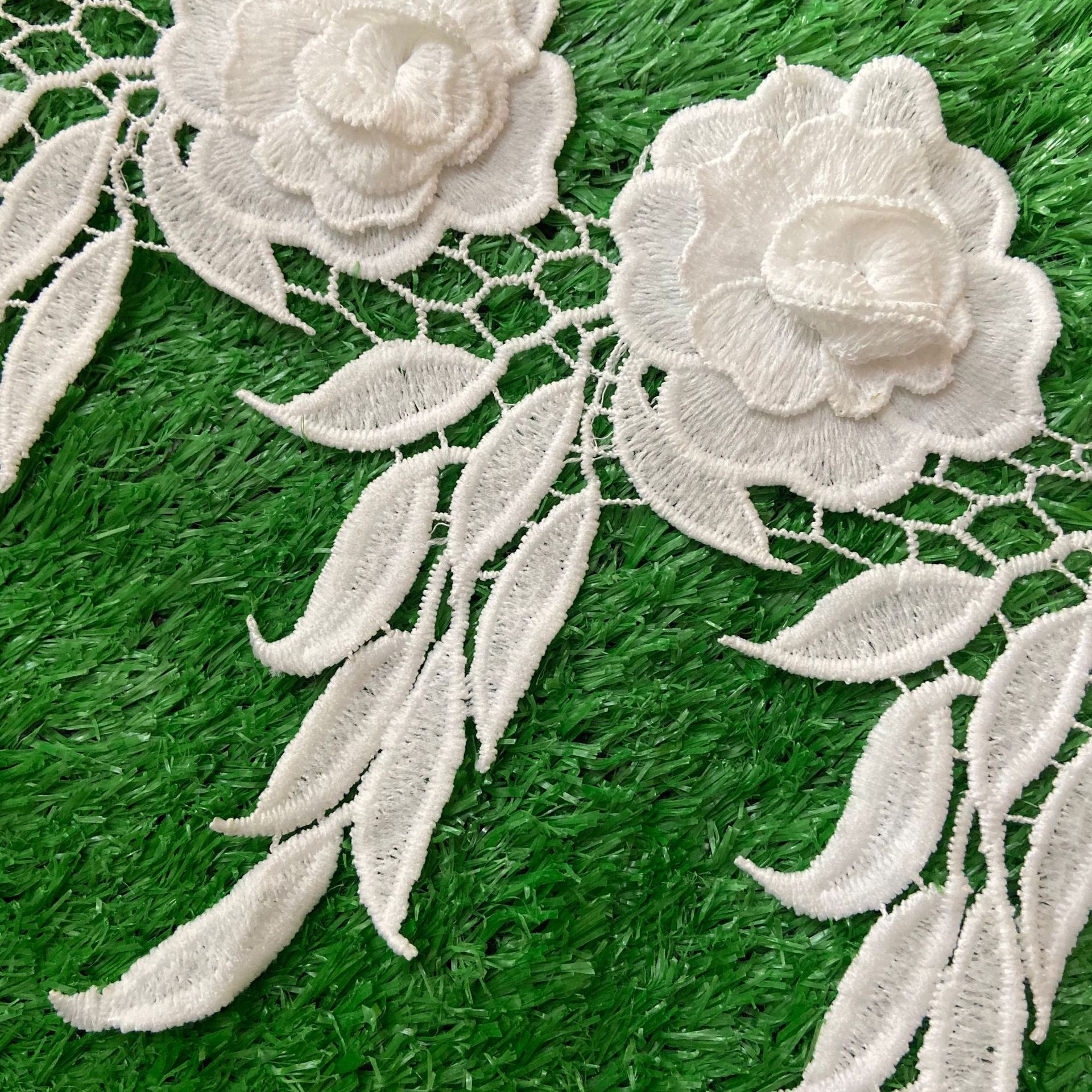 2022设计感水溶牛奶丝3D立体贴花绣花花边 双层春夏服装刺绣辅料