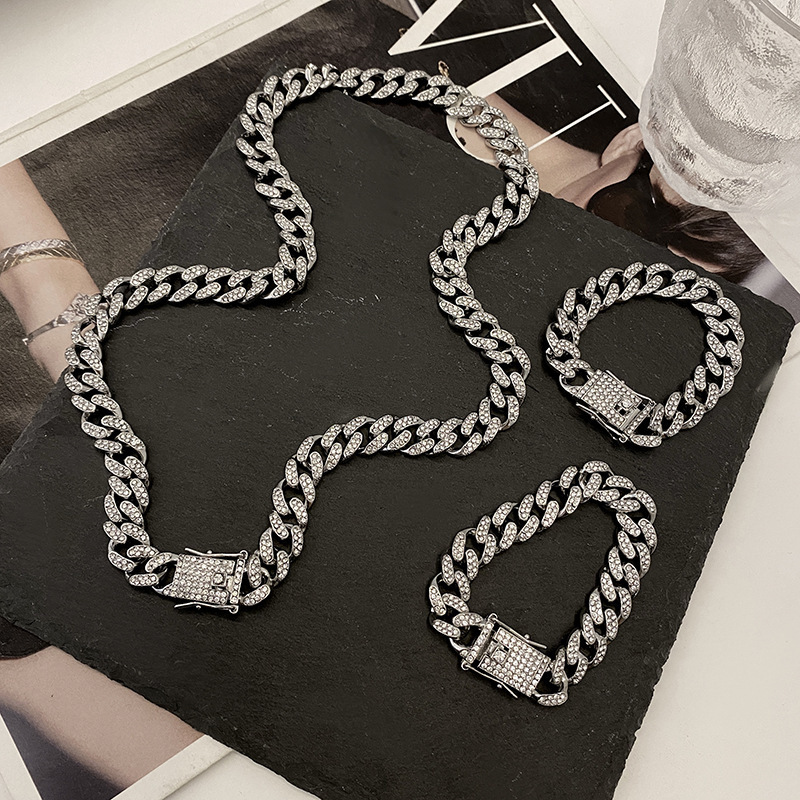 European and American Style Full Diamond Cuban Necklace Chain for Men and Women Trendy Ins Personalized Buckle Niche Design Hip-Hop Thick Chain Bracelet