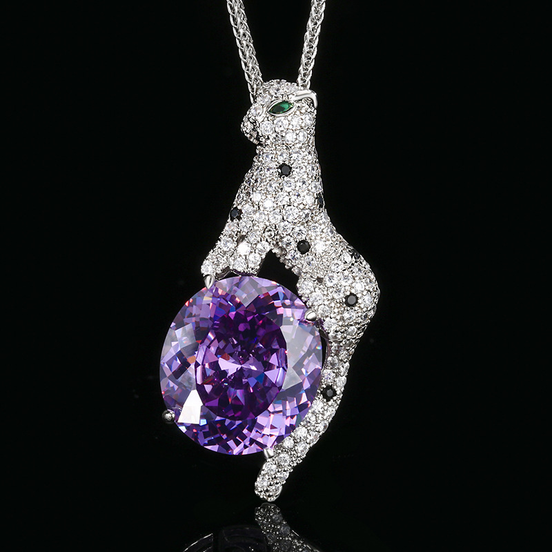 Otoño e invierno nuevo estilo Zhuang Shengsheng joyería simulación nido de pájaro naranja rojo retro leopardo colgante collar piedra principal 18*20