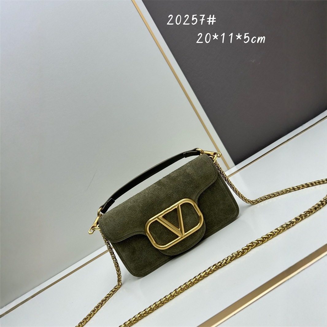 small classic matte underarm bag