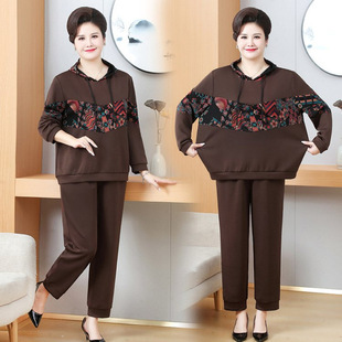 Middle-aged mother autumn sportswear suit sweater new middle-aged and elderly women's spring and autumn western style casual plus size top