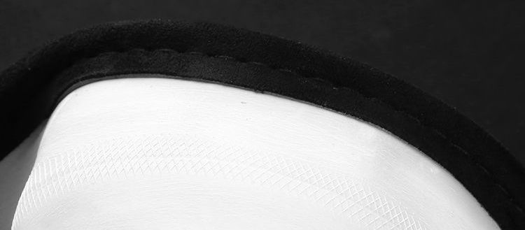 Unisex fur suede steering wheel cover, suitable for all seasons, sweat-absorbent, non-slip, breathable, warm, and stylish