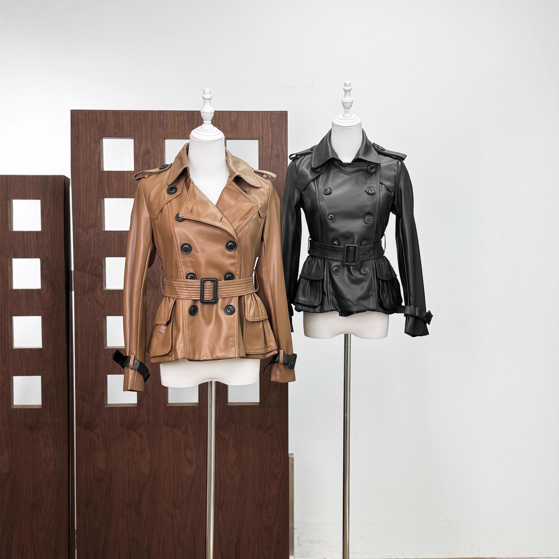 2025 Autumn French Retro Classic Waist-Cinched Double-Breasted Pu Leather Jacket for Women with Belt, Mid-Length Biker Coat