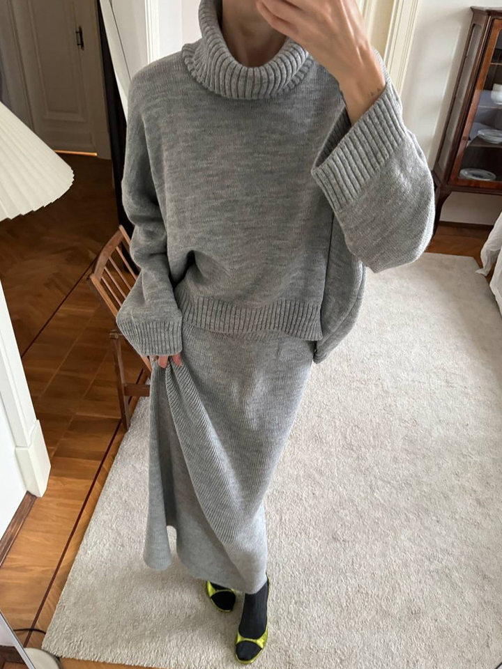 Bộ đầm áo len cổ cao dài tay phối chân váy dài dệt kim form rộng nữ — 50% Visco, 30% Polyester, 20% Nylon, Màu trắng be, Màu xanh lam, Màu xám chi tiết 18