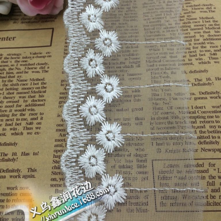小花竖条线定型纱花边涤光线连衣裙现货服装辅料家纺刺饰品花边
