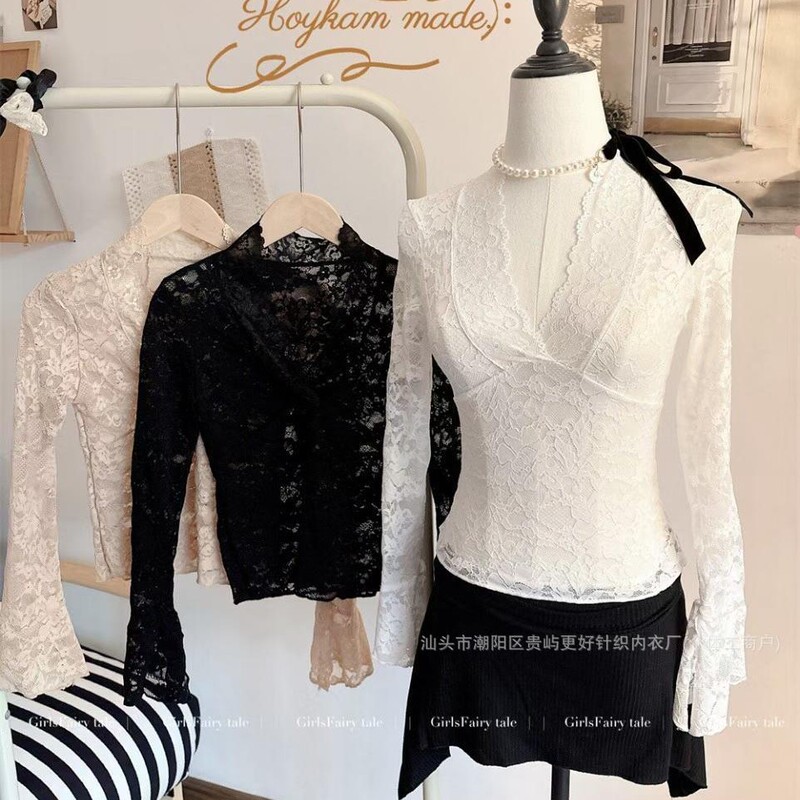 5265 # Elegant and gentle style, featuring delicate lace detailing, a V-neck, a knot at the chest, flared long sleeves, and an asymmetrical hemline; no built-in bra 5265 # Elegant and gentle style, featuring delicate lace detailing, a V-neck, a knot at the chest, flared long sleeves, and an asymmetrical hemline; no built-in bra