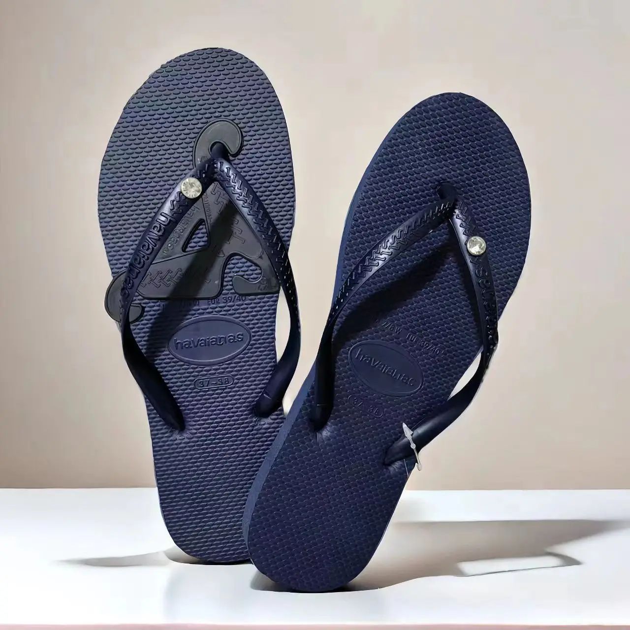 Summer New 2025 Women Flip Flops Summer Outdoor Slippers Tra