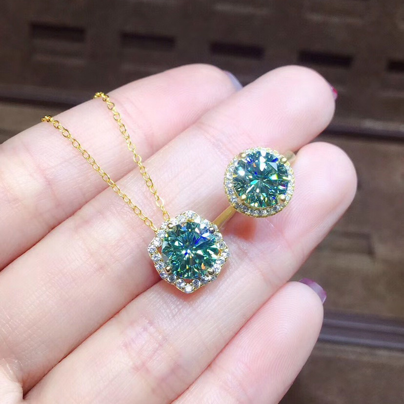 3 Carat Hearts And Arrows High Carbon Diamond Plated Imitation Blue-green Moissan Diamond Pendant Ring Earrings display picture 2