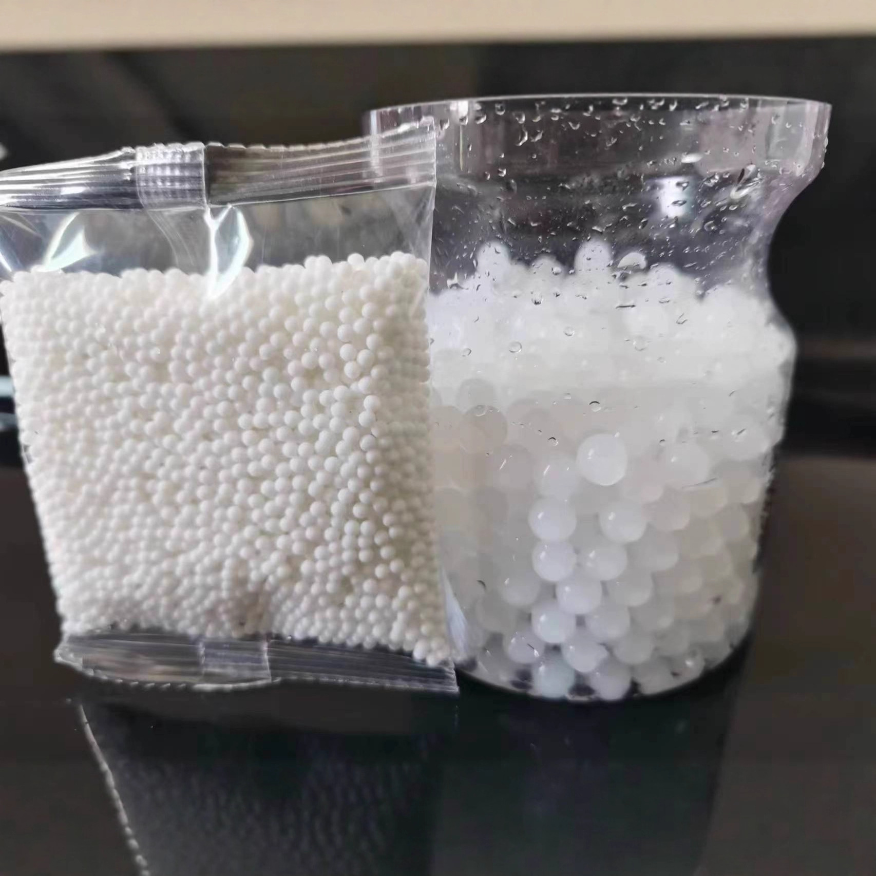 matte hydrogel balls
