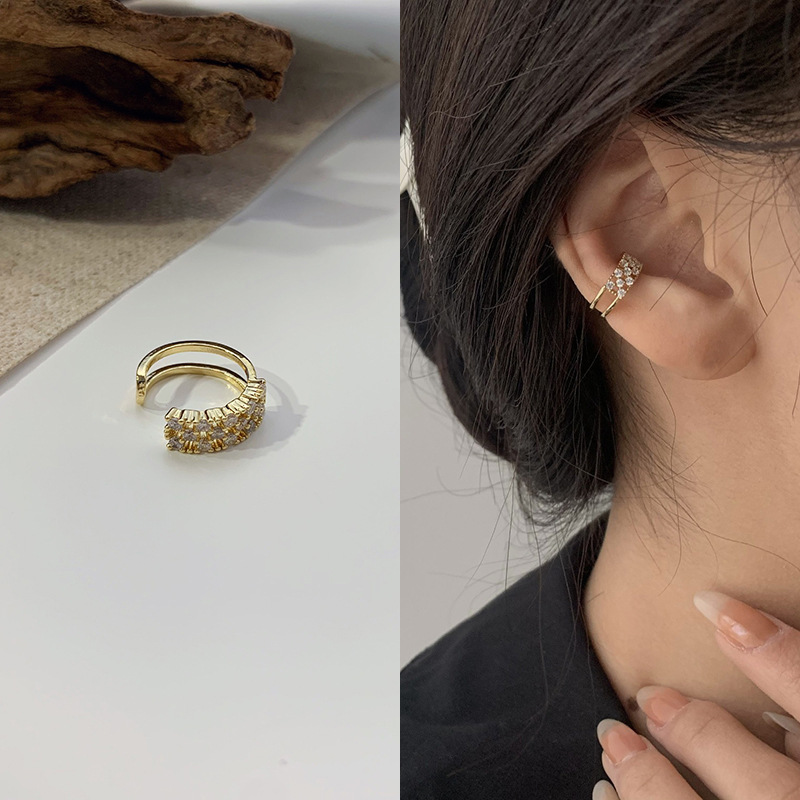 8g Weight Zircon Inlay Material Ear Studs Classification 1 Piece Quantity Daily Occasion Copper Material U Shape Pattern Women'S Gender Plating Design Fashion Style Fashion U Shape Copper Plating Zircon Women's Ear Studs 1 Piece 2