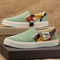 Board shoes for men, cloth shoes for young students, spring and summer 2024 new men's shoes trend, one foot lazy shoes for men