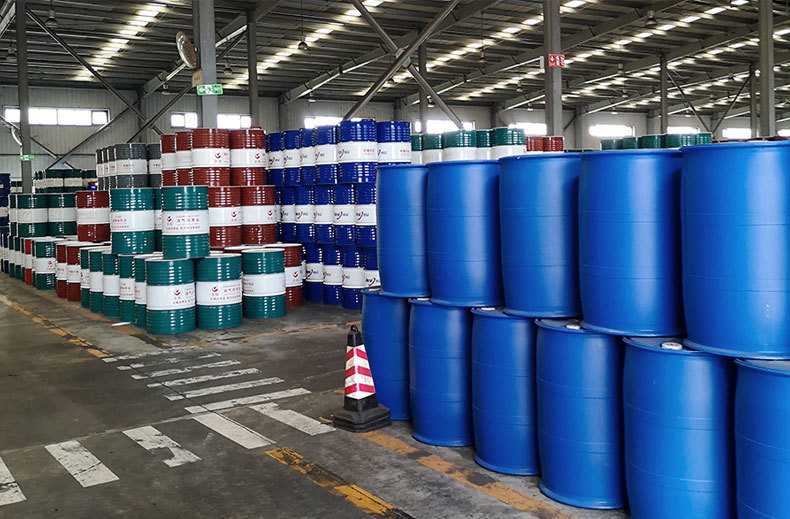 180�ź���ϴ���� 1#��ϴ�� 140kg/Ͱ