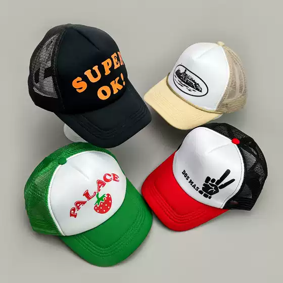 Color matching Strawberry Letter cruise ship anime printing baseball cap men and women sun-proof breathable new American half mesh cap wholesale