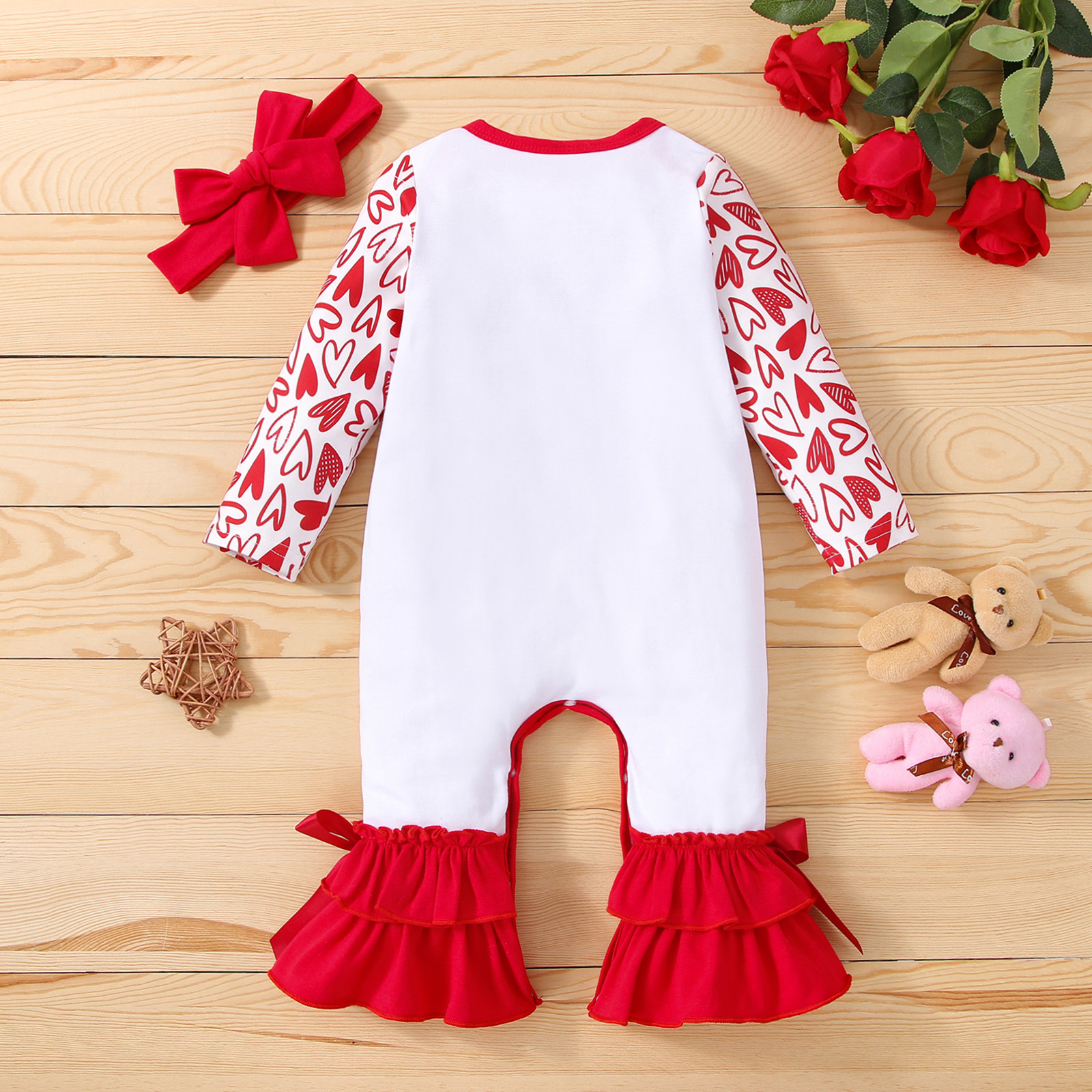 Fashion Letter Heart Shape Cotton Baby Rompers display picture 3