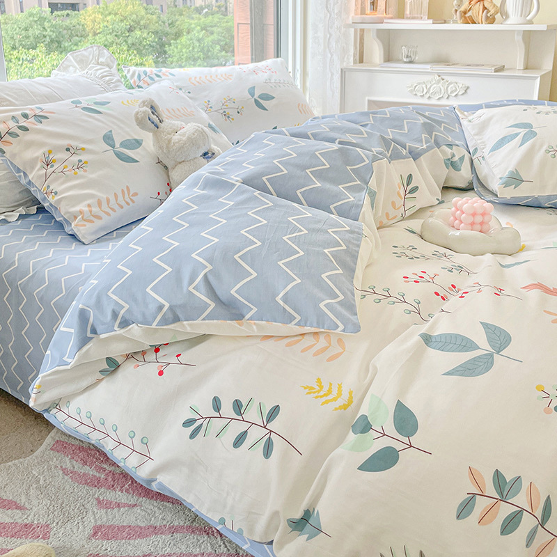 Ropa de cama de algodón de cuatro piezas de algodón 2025 nuevo estilo fresco edredón floral ropa de cama de dormitorio de tres piezas para cuatro estaciones