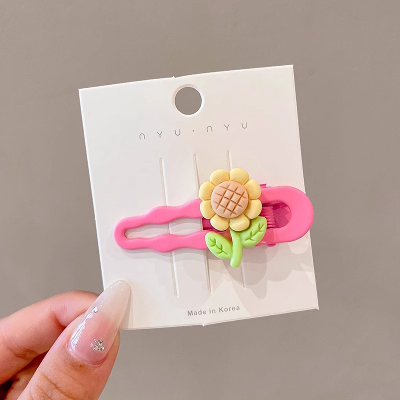 Horquilla de estrella amarilla dulce y linda, clip de flequillo en la frente femenina, cabello roto en el costado, clip de pico de pato, tocado