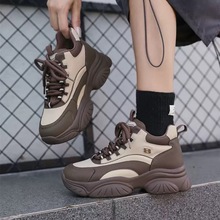 秋冬款妈妈鞋女士鞋子2025新款爆款运动鞋女款老爹鞋增高运动女鞋