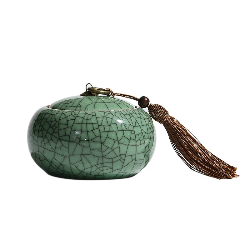Серебряный или керамический чай? Wait original: " Ceramic tea, storage box". Chinese-ish phrase: