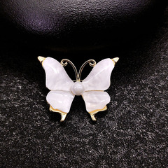 清透仿貝母蝴蝶胸針小眾高級感胸花高檔珍珠別針飾品韓版衣飾配飾