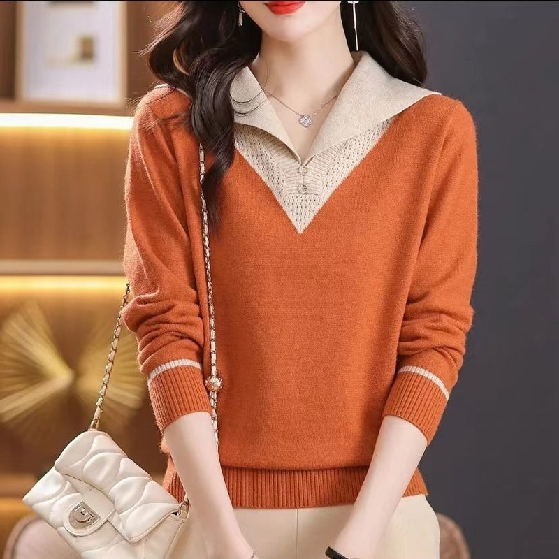 Autumn 2024 New Stitching V-neck Base Sweater Fashionable Elegant All-match Slimming Pullover Women's Casual Top Autumn 2024 New Stitching V-neck Base Sweater Fashionable Elegant All-match Slimming Pullover Women's Casual Top