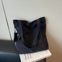 2025新款原创小众布包女斜挎包大容量日系复古简约学生单肩包女