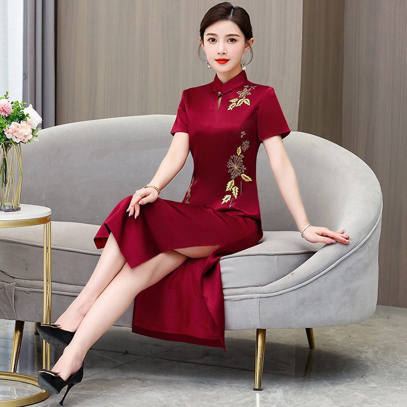 Acetic Acid Satin Embroidered Cheongsam Dress Happy Mother Wedding Dress dress wine red Fashion Young Slim Dress