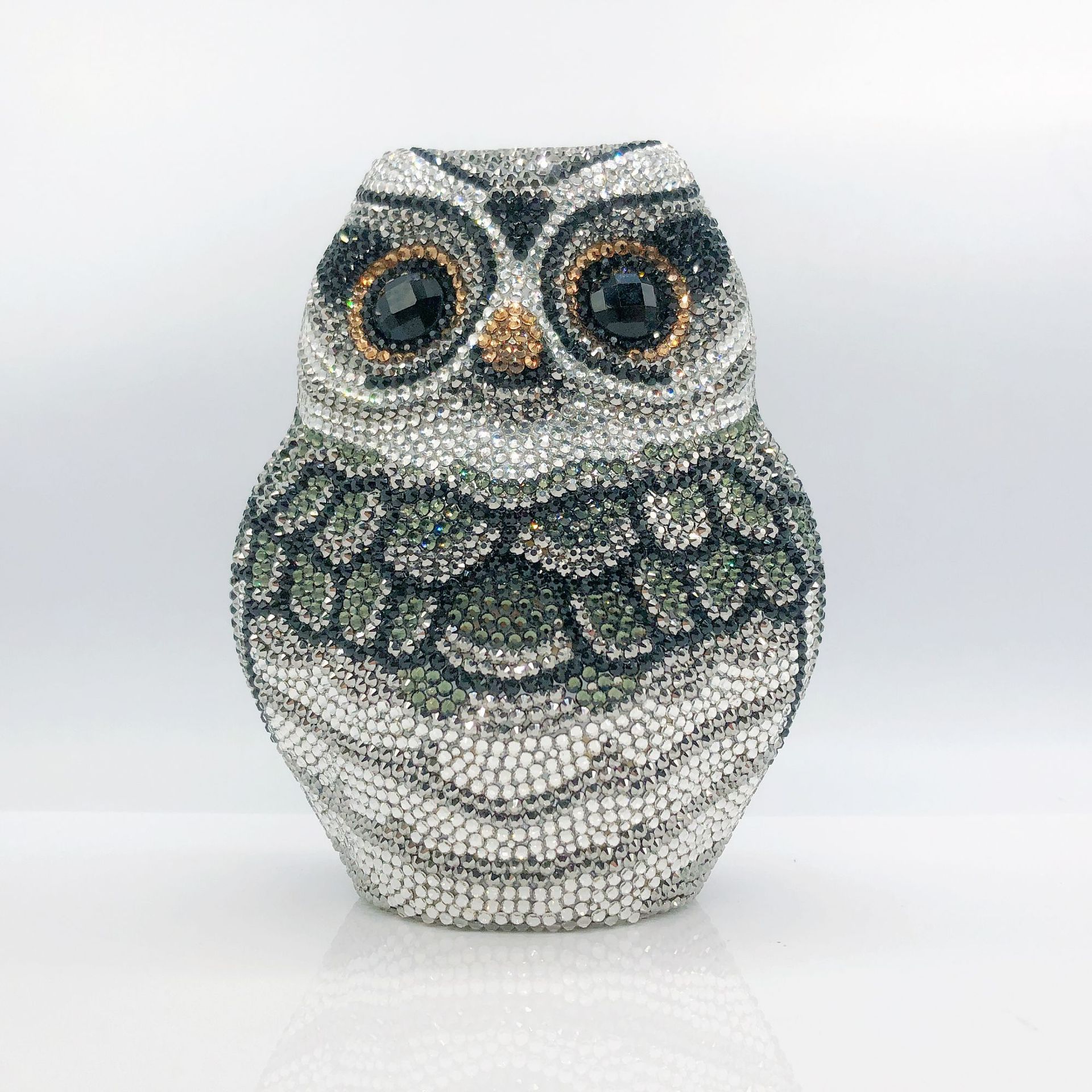 Nuevo fondo plano transfronterizo llena de diamantes búho de diamante de diamante de diamante bolsa de banquete europea y americana bolsas de mano de diamante de diamante de diamante Owl Clutch