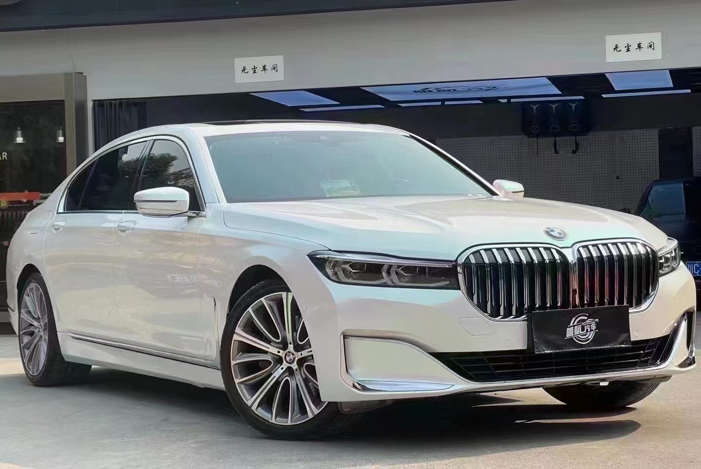 Car Color Changing Film Glossy Dawn White Matte Body Color Changing Film Cross-Border Best-Selling Model Factory Direct Sales Can Be Cut