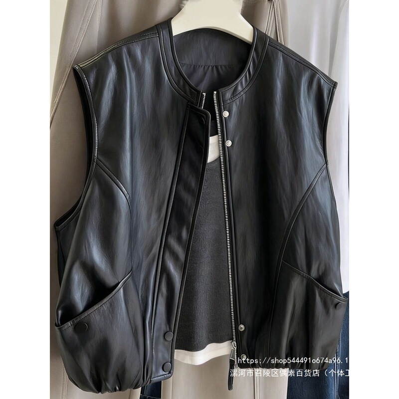 Motorcycle-style black leather vest, women's short, loose-fitting, slimming, sleeveless, zip-up leather jacket, spring 2026 collection