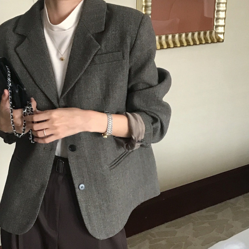 Real Shot of 2025 Autumn and Winter New Retro Herringbone Woolen Suit Single-Breasted Loose Jacket for Women 2 Colors