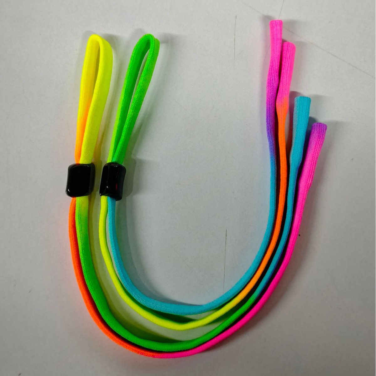 Adjustable Elastic Eyeglass Strap, Anti-Slip and Anti-Loss Eyeglass Lanyard Suitable for Mountaineering Sports