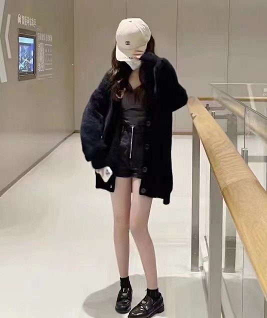 仿水貂绒V领慵懒风针织开衫灯笼袖毛衣女2025秋冬新款口袋款外套|undefined